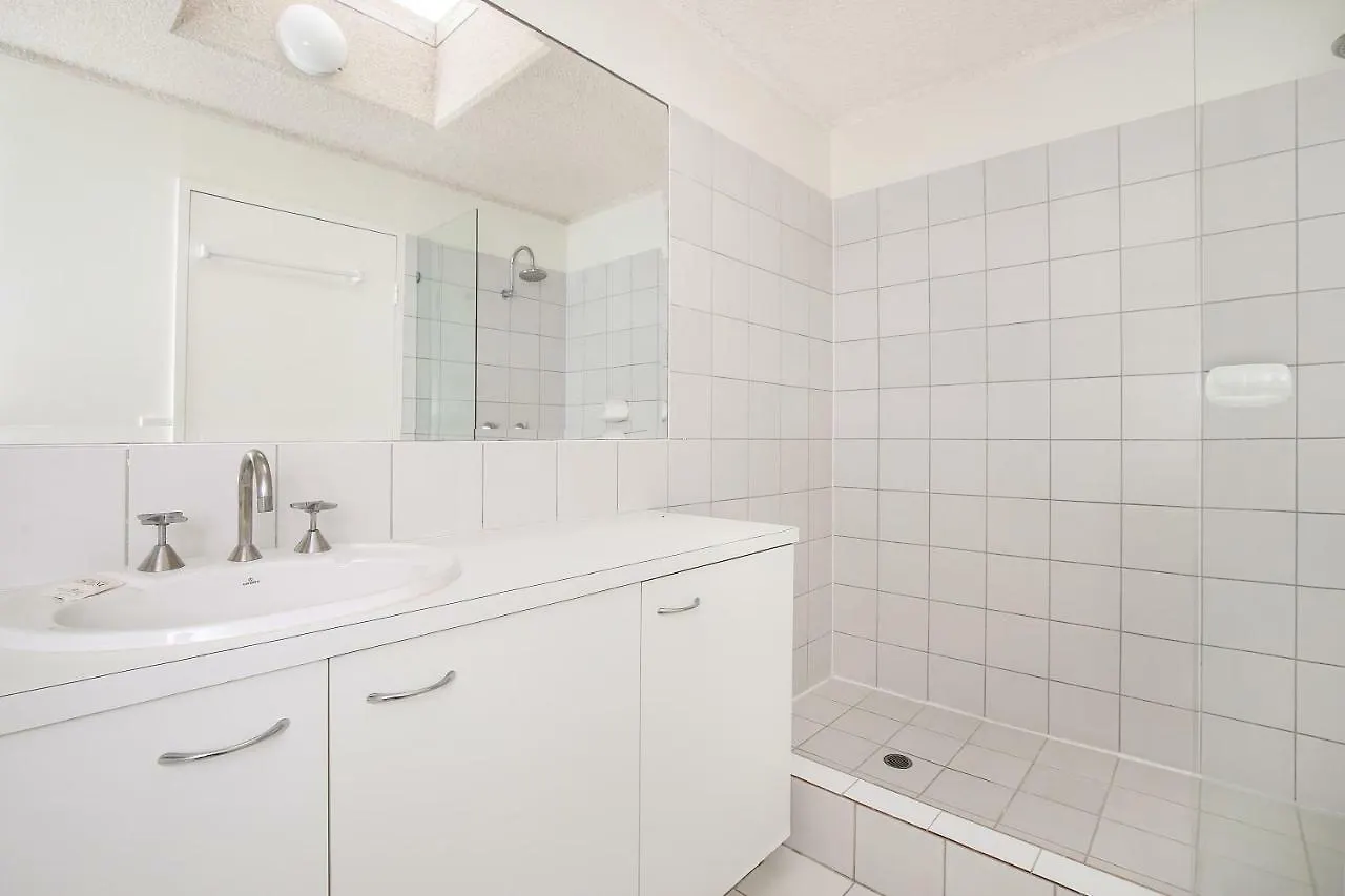Wickham Cove Unit 10 45 Albert Street. Kings Beach Apartment Caloundra 0*,  Australia